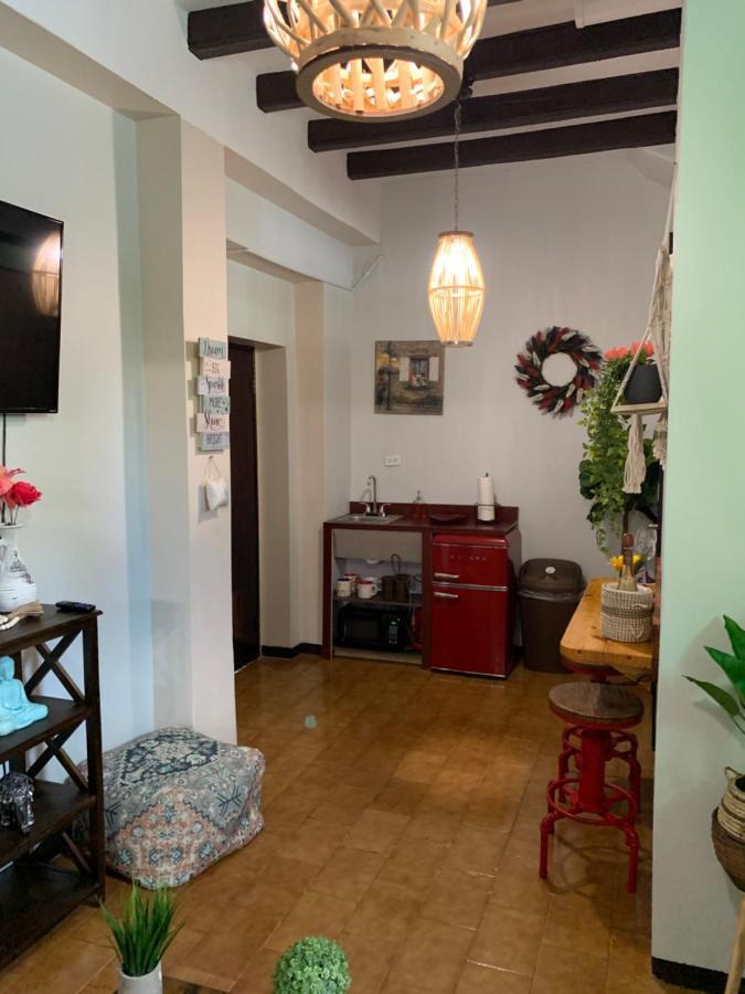 The Suites & Vintage Apartment At Casa Of Essence In Heart Of Old Сан Хуан Екстериор снимка