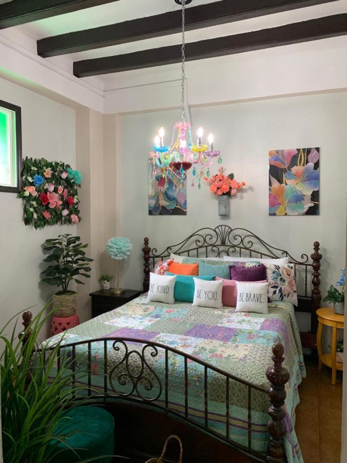 The Suites & Vintage Apartment At Casa Of Essence In Heart Of Old Сан Хуан Екстериор снимка